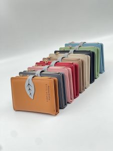 کیف پول برگی