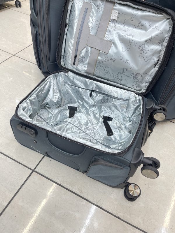 چمدان برزنتی اعلا طوسی