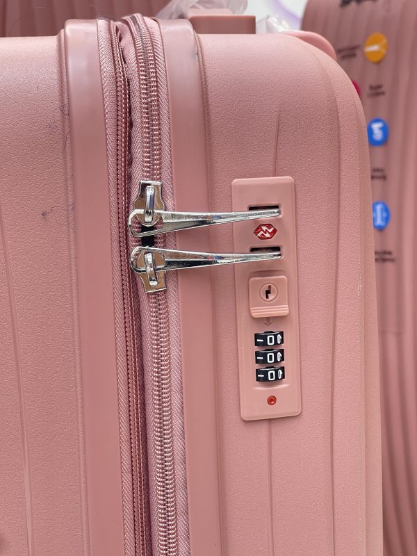 چمدان نشکن اسپید صورتی تیره